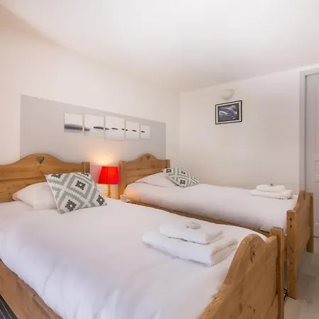 Sainte-foy-l'argentiere Sleeps 6 Apartament *