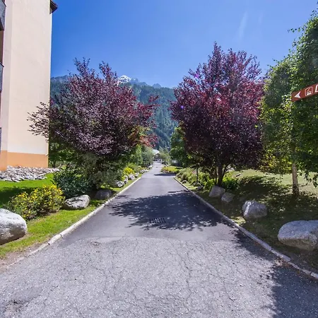 Sainte-foy-l'argentiere Sleeps 6 * Chamonix